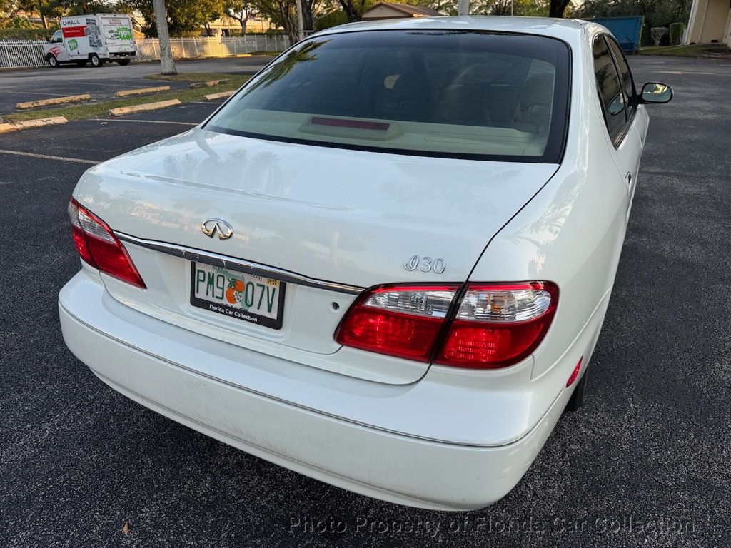 2001 INFINITI I30 Sedan Touring - 22962139 - 17