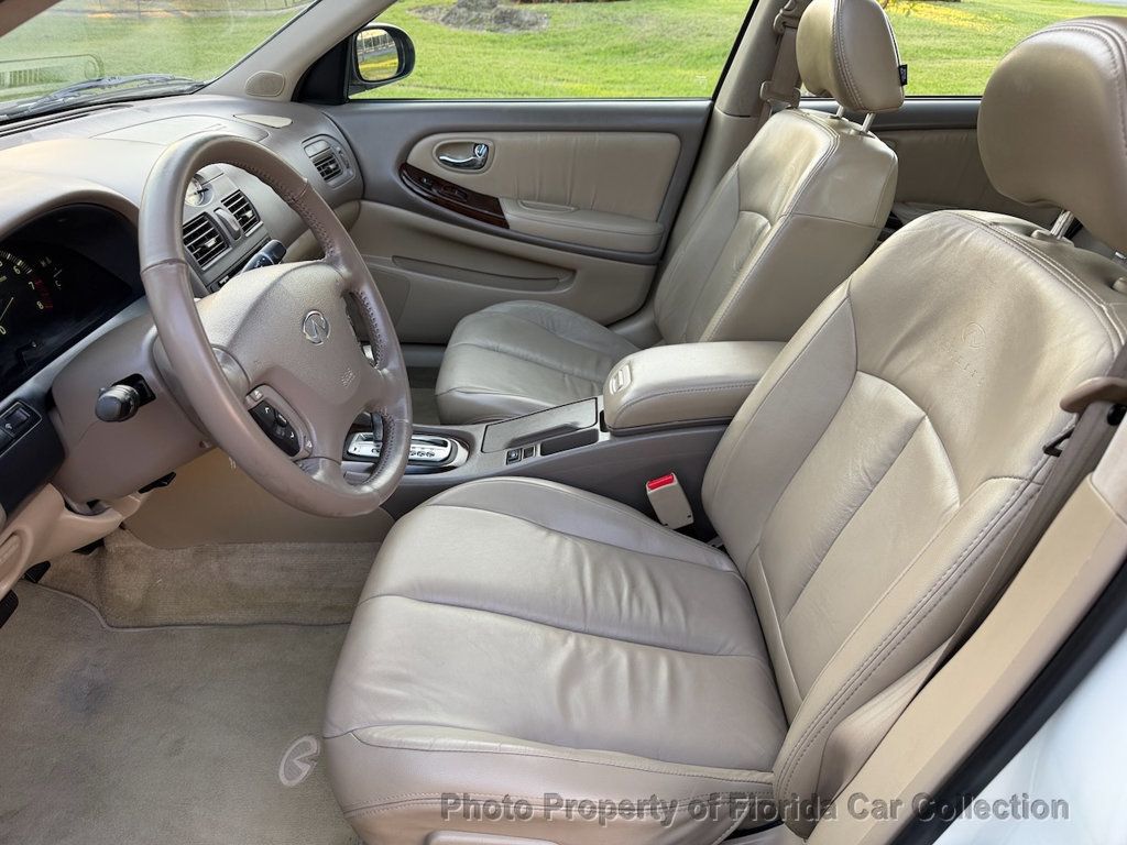 2001 INFINITI I30 Sedan Touring - 22962139 - 31