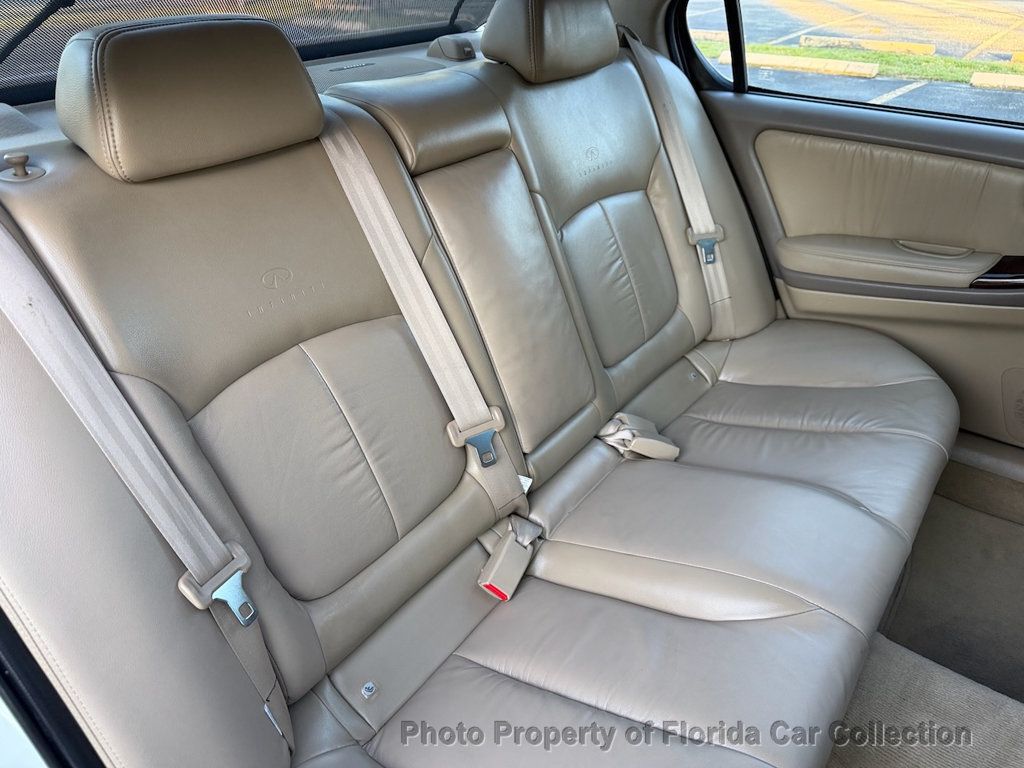 2001 INFINITI I30 Sedan Touring - 22962139 - 39