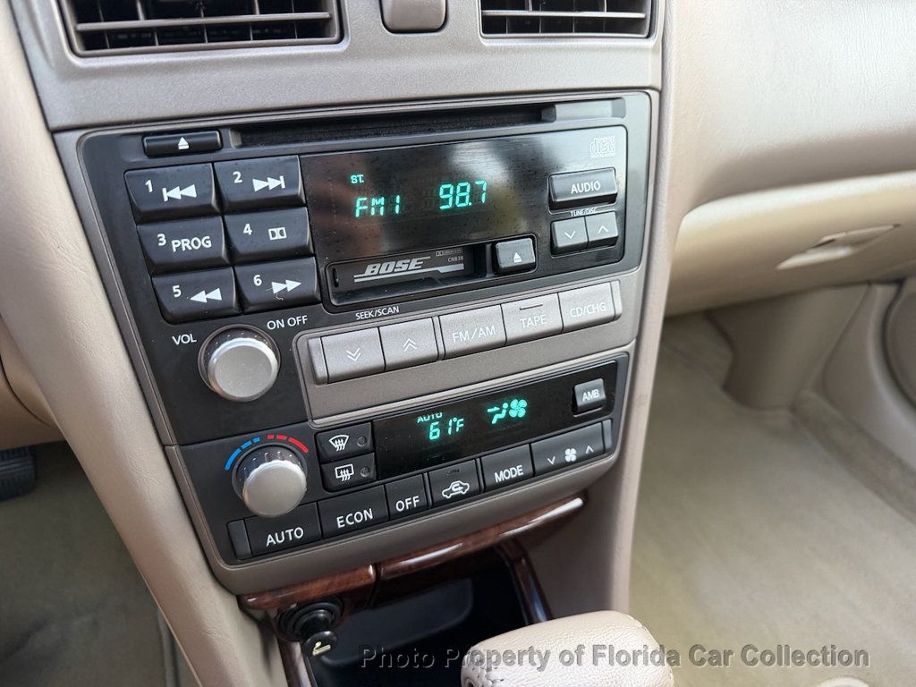 2001 INFINITI I30 Sedan Touring - 22962139 - 50