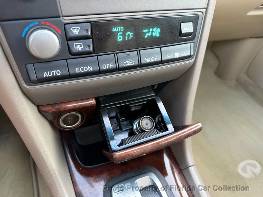 2001 INFINITI I30 Sedan Touring - 22962139 - 56