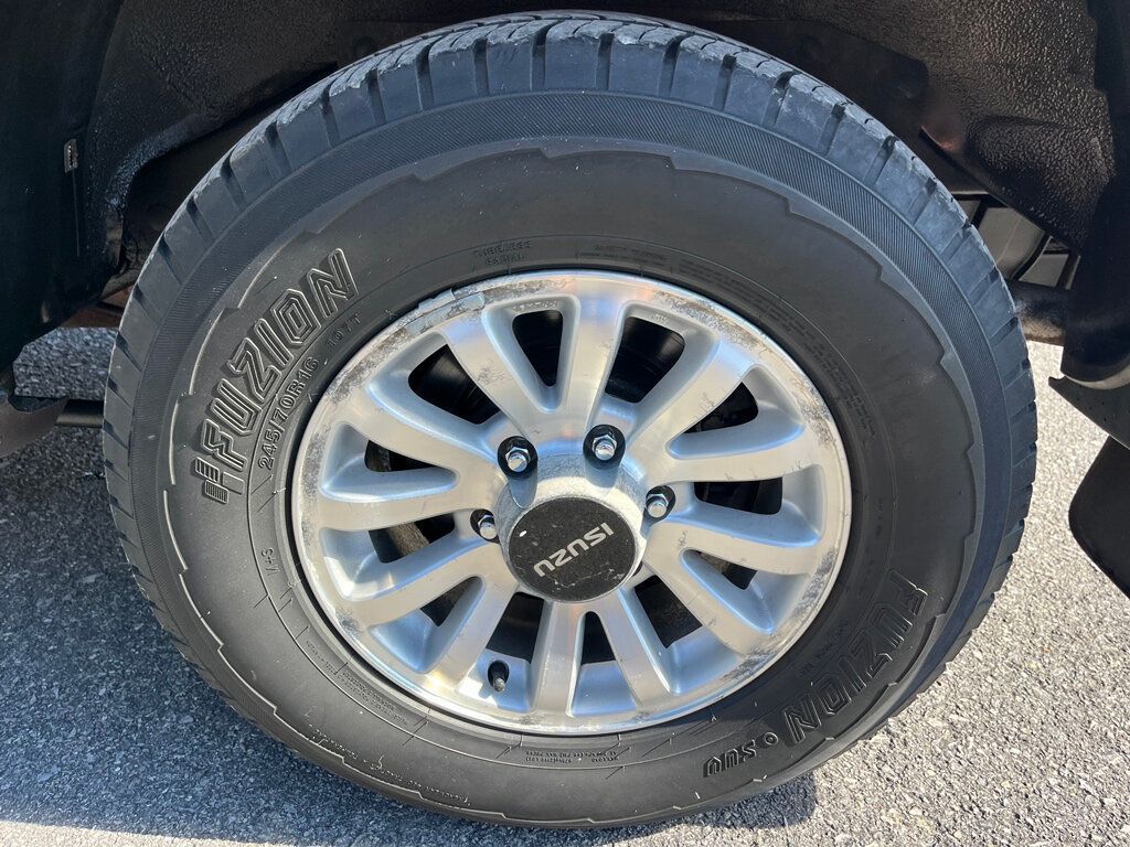 2001 Isuzu Trooper photo 50