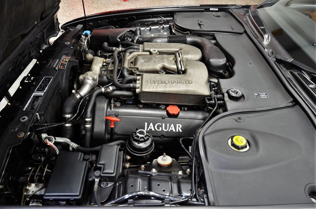 2001 Jaguar XJR  - 20303617 - 66