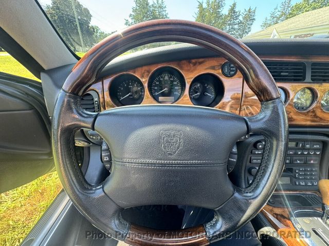 2001 Jaguar XK8 2dr Convertible - 23084943 - 14