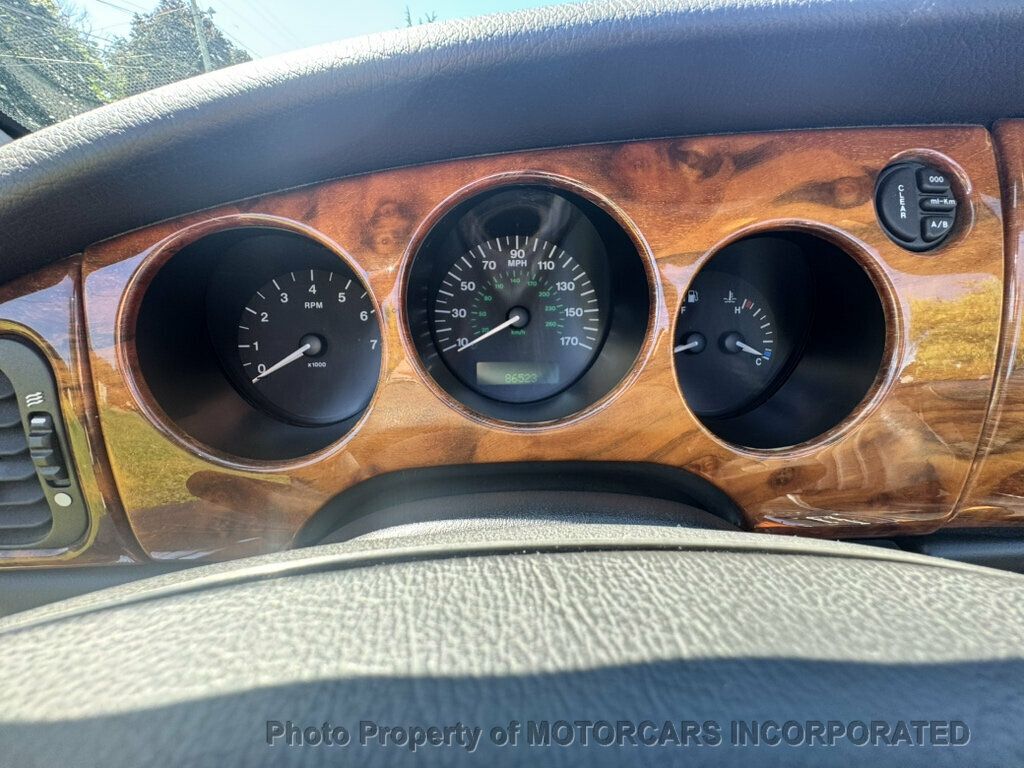 2001 Jaguar XK8 2dr Convertible - 23084943 - 15