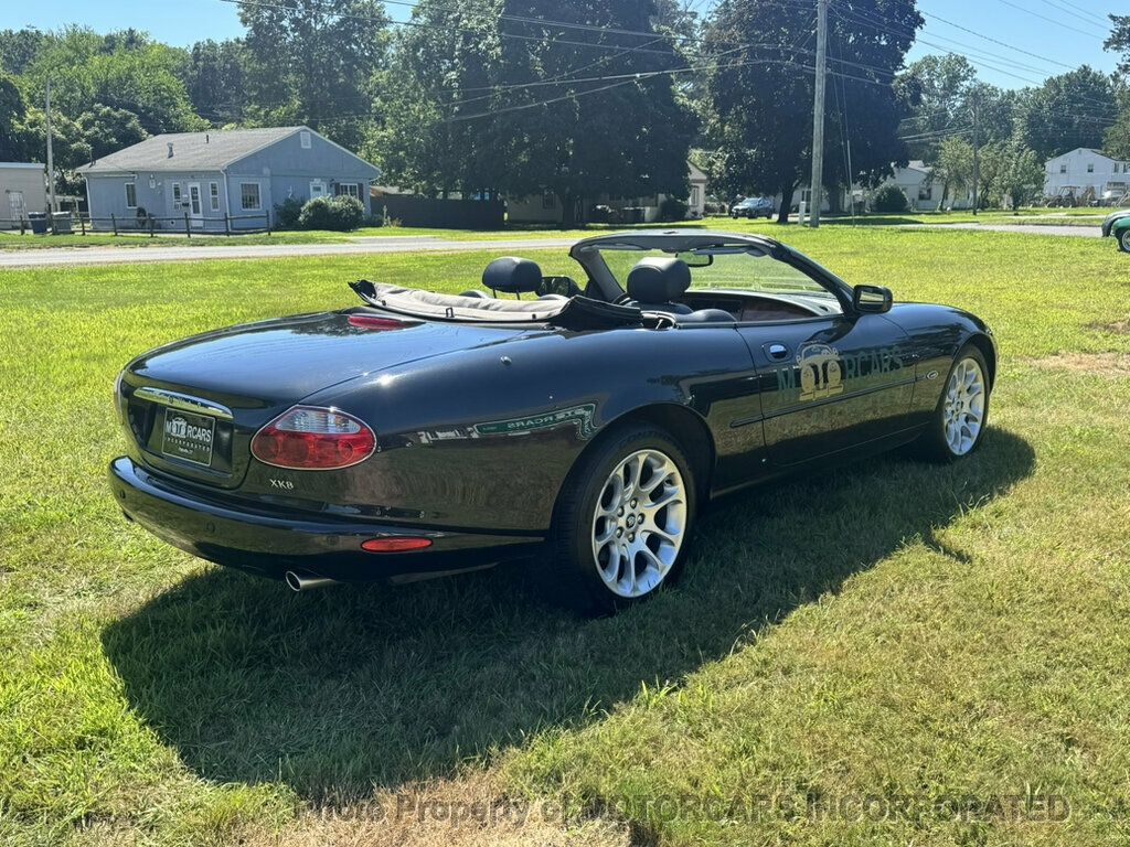 2001 Jaguar XK8 2dr Convertible - 23084943 - 7