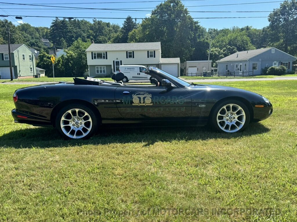2001 Jaguar XK8 2dr Convertible - 23084943 - 8