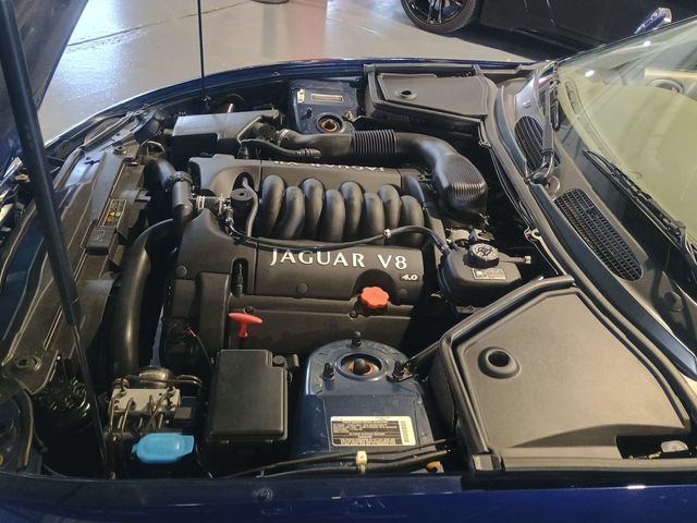 2001 Jaguar XK8 2dr Convertible Clean Carfax Florida Car - 22975971 - 40