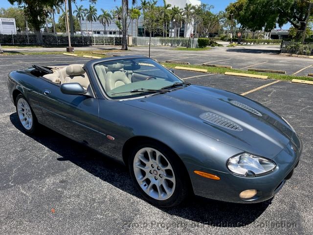 2001 Jaguar XK8 XKR Convertible Supercharged - 22799174 - 1