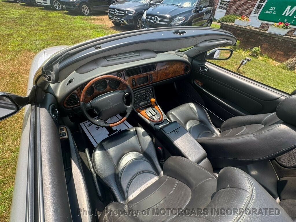 2001 Jaguar XK XKR photo 10
