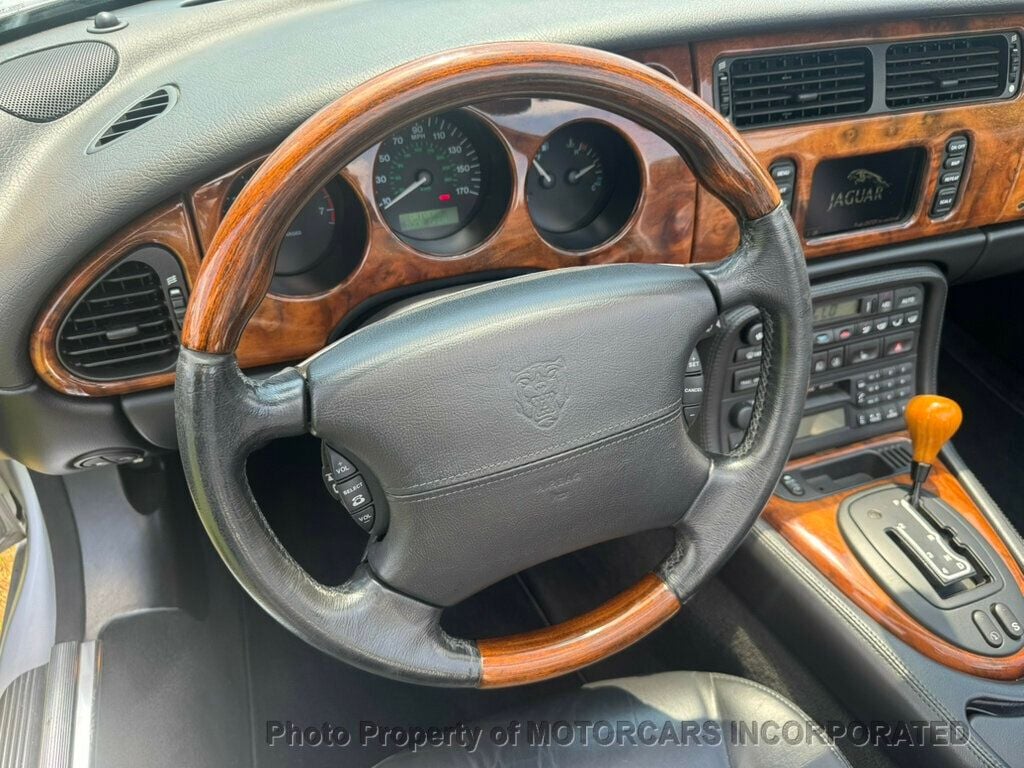 2001 Jaguar XK XKR photo 14