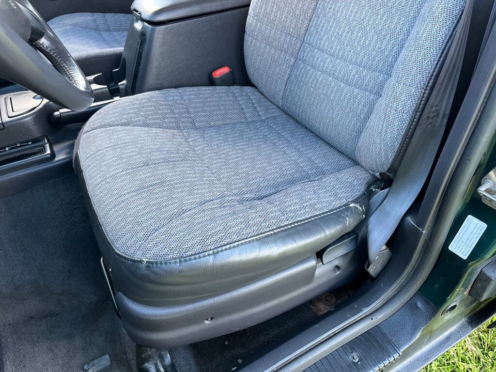 2001 Jeep Cherokee Final Year Rust Free Off Road Ready XJ Box Jeep - 23041581 - 33