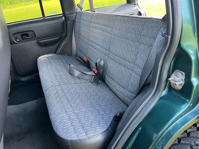 2001 Jeep Cherokee Final Year Rust Free Off Road Ready XJ Box Jeep - 23041581 - 37