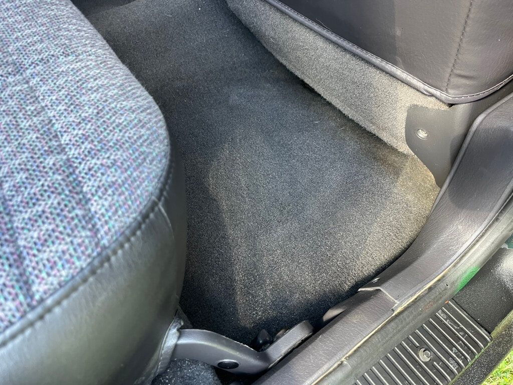 2001 Jeep Cherokee Final Year Rust Free Off Road Ready XJ Box Jeep - 23041581 - 45