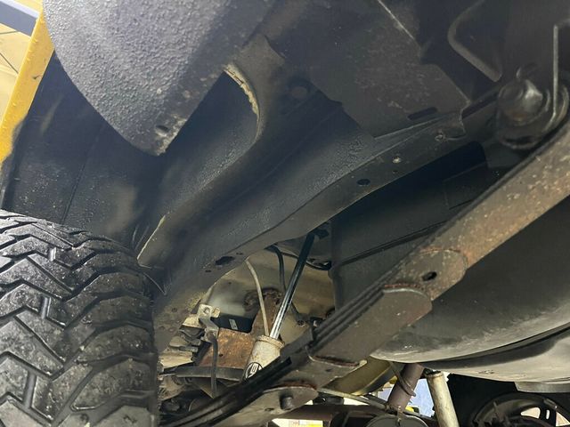 2001 Jeep Cherokee Lifted Solar Yellow Final Year XJ Off Road Ready - 22888116 - 64