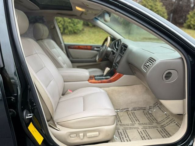 2001 Lexus GS 430 4dr Sedan - 22995450 - 20