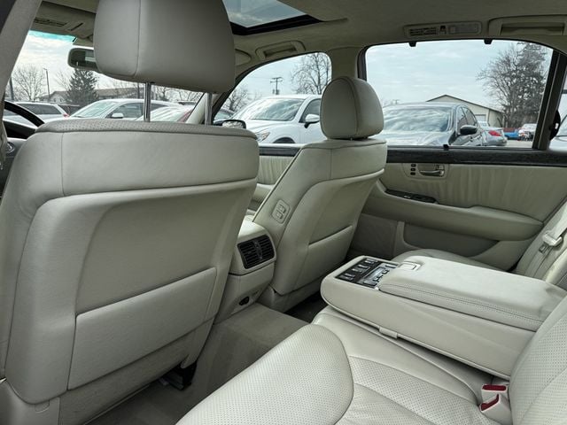 2001 Lexus LS 430 4dr Sedan - 23004319 - 13