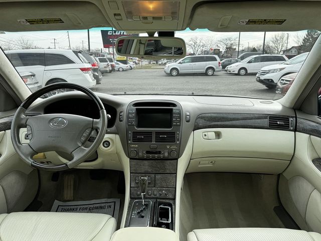 2001 Lexus LS 430 4dr Sedan - 23004319 - 22