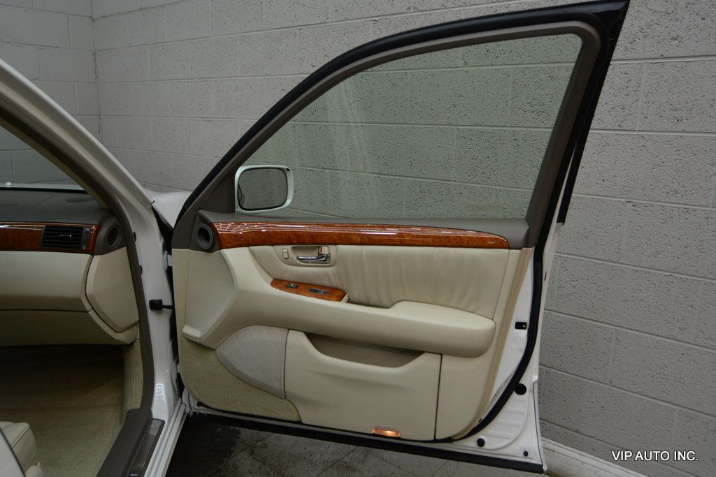 2001 Lexus LS 430 4dr Sedan - 23059630 - 11