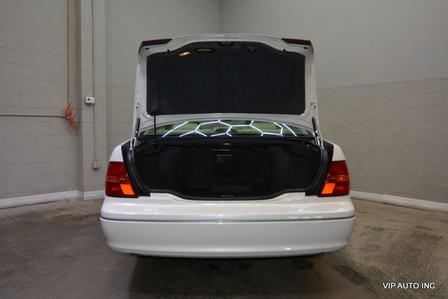 2001 Lexus LS 430 4dr Sedan - 23059630 - 34
