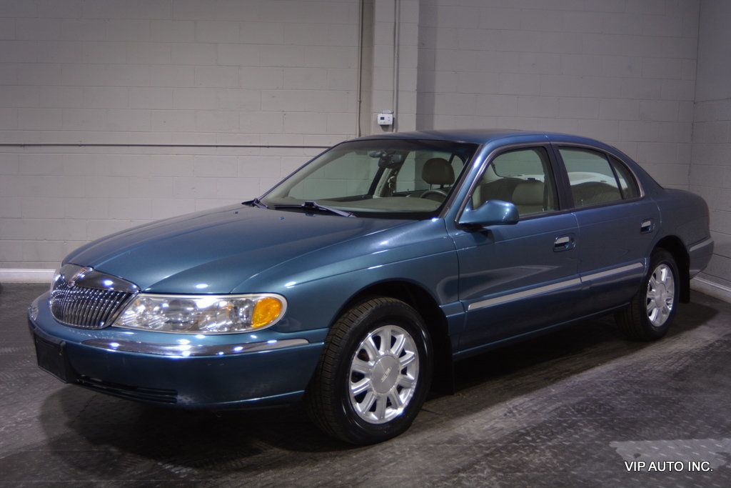 2001 Lincoln Continental 4dr Sedan - 22589545 - 1