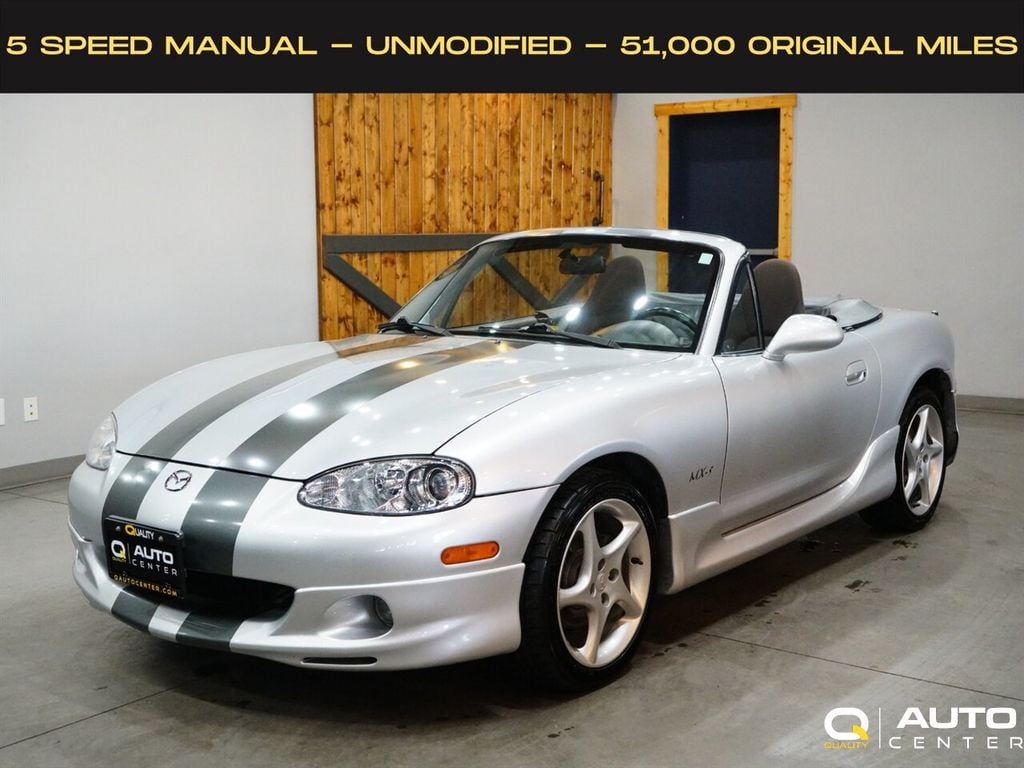 2001 Mazda MX-5 Miata 2dr Convertible LS 5-Speed Manual - 22776986 - 0