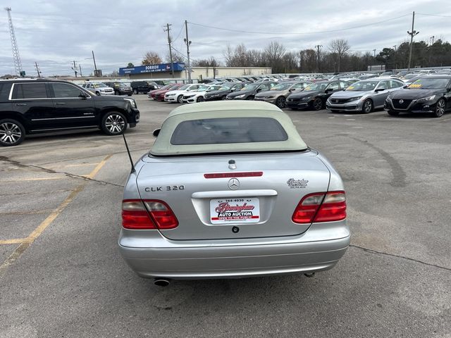 2001 Mercedes-Benz CLK CLK320 2dr Cabriolet 3.2L - 22963187 - 4