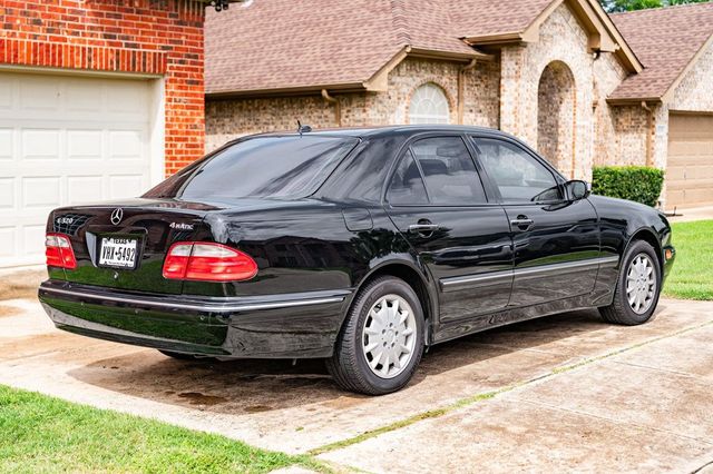 2001 Mercedes-Benz E-Class E320 4dr Sedan 3.2L AWD - 23052805 - 3