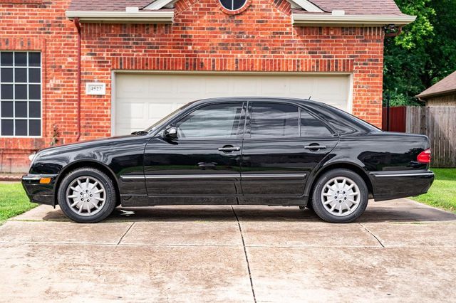 2001 Mercedes-Benz E-Class E320 4dr Sedan 3.2L AWD - 23052805 - 6