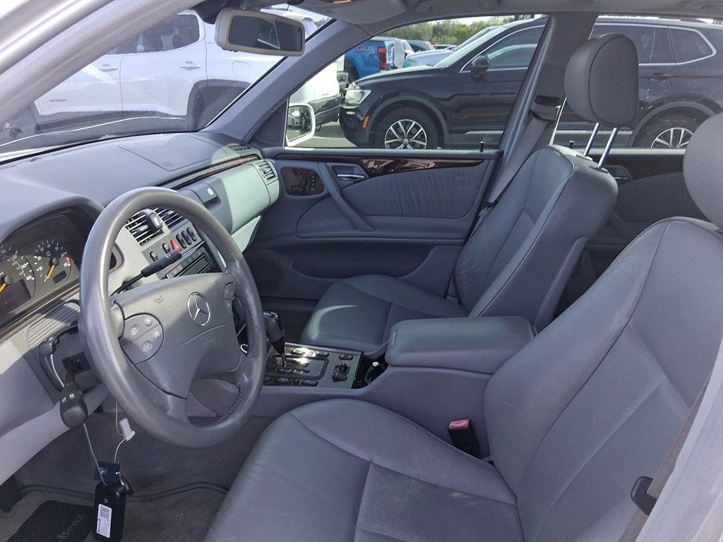 2001 Mercedes-Benz E-Class E430 4dr Sedan 4.3L - 23012783 - 5