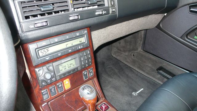 2001 Mercedes-Benz SL-Class SL500 2dr Roadster 5.0L - 19265244 - 68