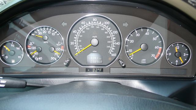 2001 Mercedes-Benz SL-Class SL500 2dr Roadster 5.0L - 19265244 - 81