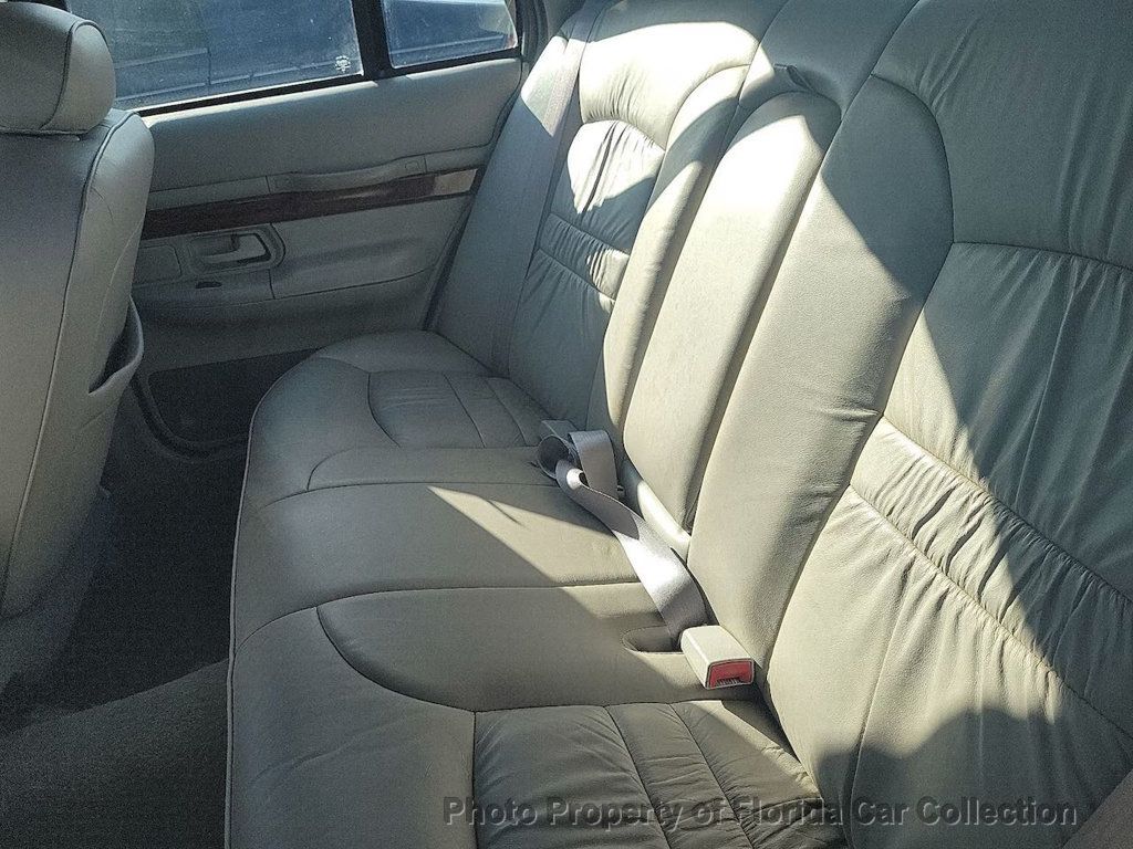 2001 Mercury Grand Marquis LS Premium Sedan - 22937893 - 5