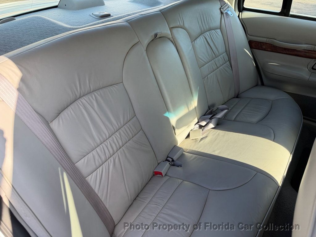 2001 Mercury Grand Marquis LS Premium Sedan Florida Edition - 22937893 - 15