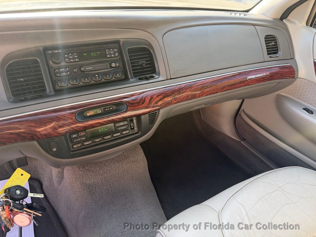 2001 Mercury Grand Marquis LS Premium Sedan Florida Edition - 22937893 - 17