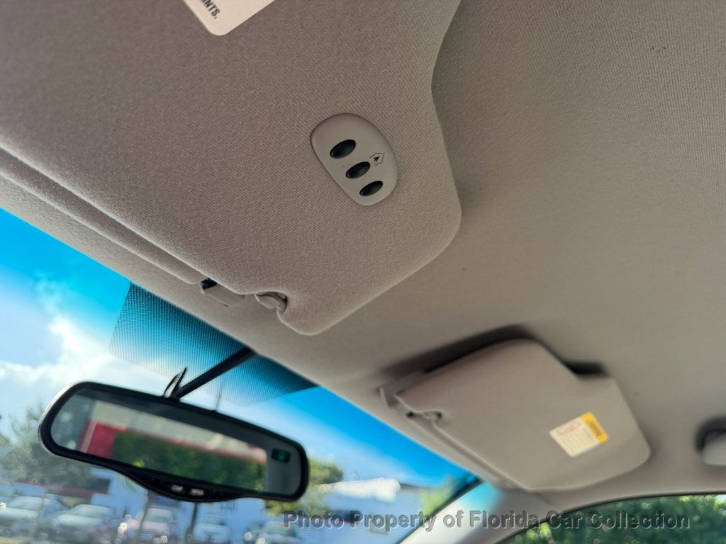 2001 Mercury Grand Marquis LS Premium Sedan Florida Edition - 22937893 - 20