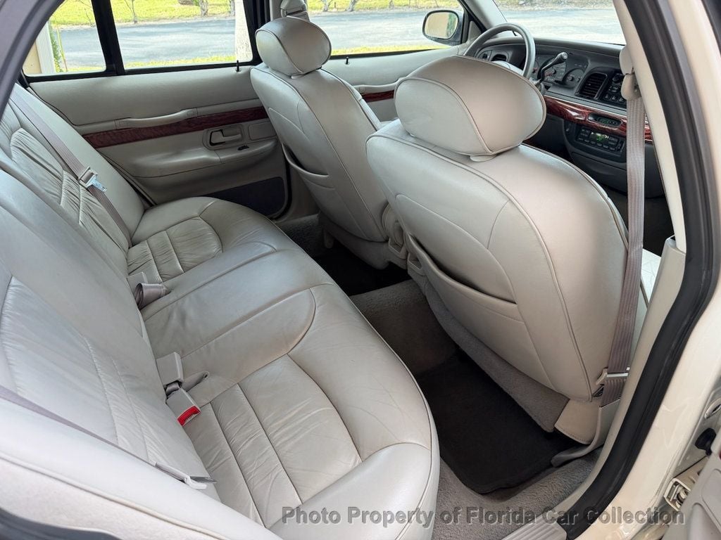 2001 Mercury Grand Marquis LS Premium Sedan Florida Edition - 22937893 - 32