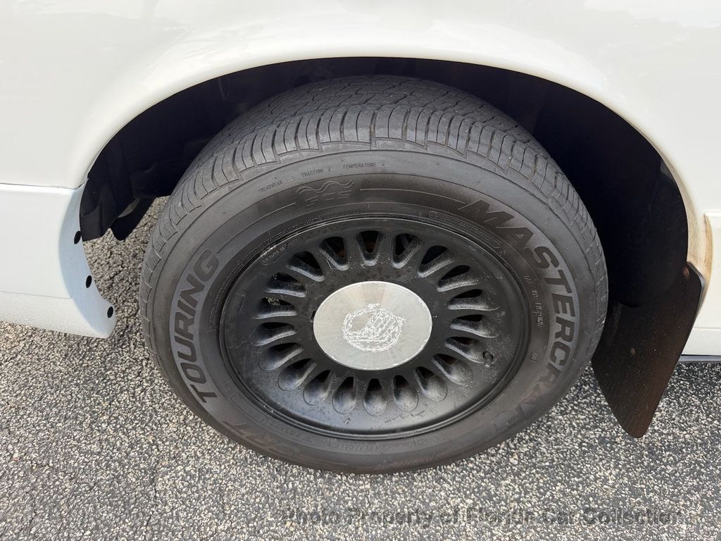 2001 Mercury Grand Marquis LS Premium Sedan Florida Edition - 22937893 - 65