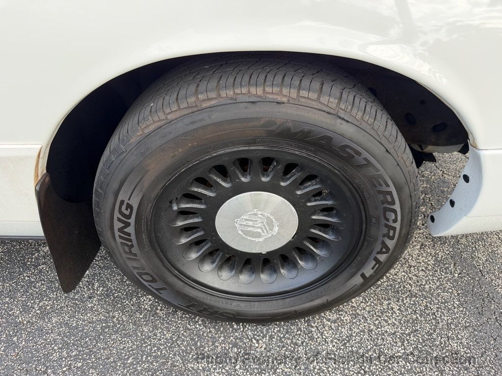 2001 Mercury Grand Marquis LS Premium Sedan Florida Edition - 22937893 - 67