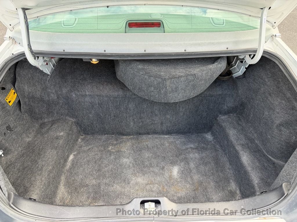 2001 Mercury Grand Marquis LS Premium Sedan Florida Edition - 22937893 - 77