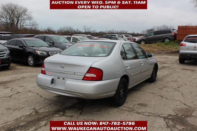 2001 Nissan Altima 4dr Sedan GXE Automatic - 22949744 - 3