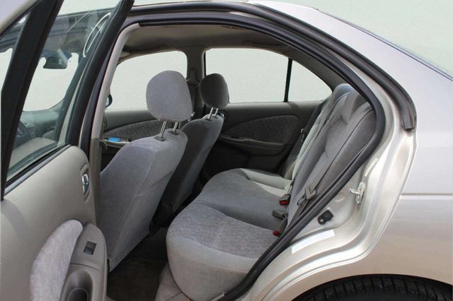 2001 Nissan Sentra 4dr Sedan SE Automatic - 23023434 - 5