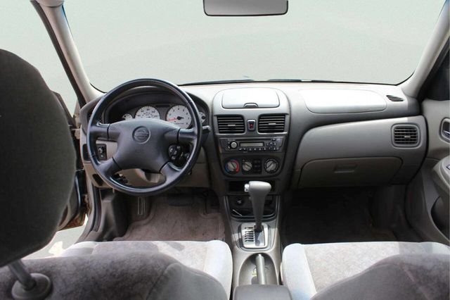 2001 Nissan Sentra 4dr Sedan SE Automatic - 23023434 - 6