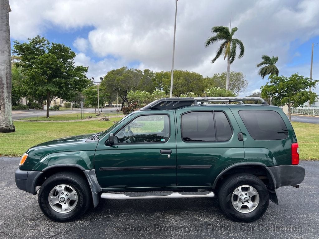 2001 Nissan Xterra SE photo 13