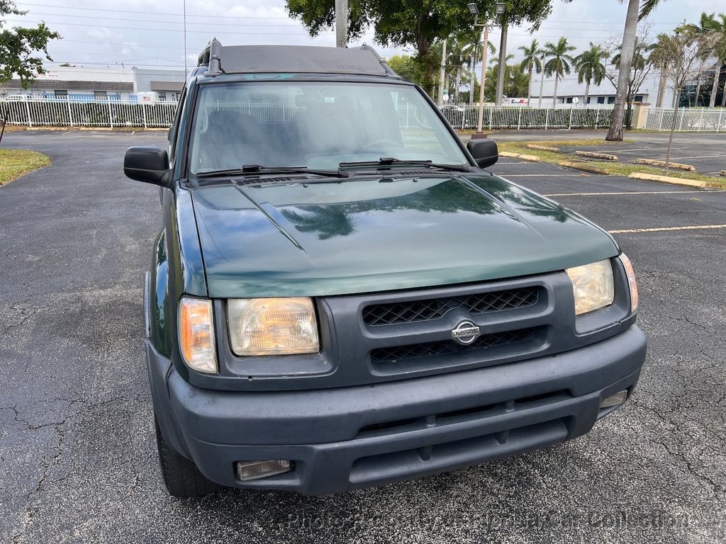 2001 Nissan Xterra SE photo 15