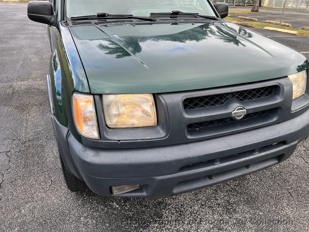 2001 Nissan Xterra SE photo 21
