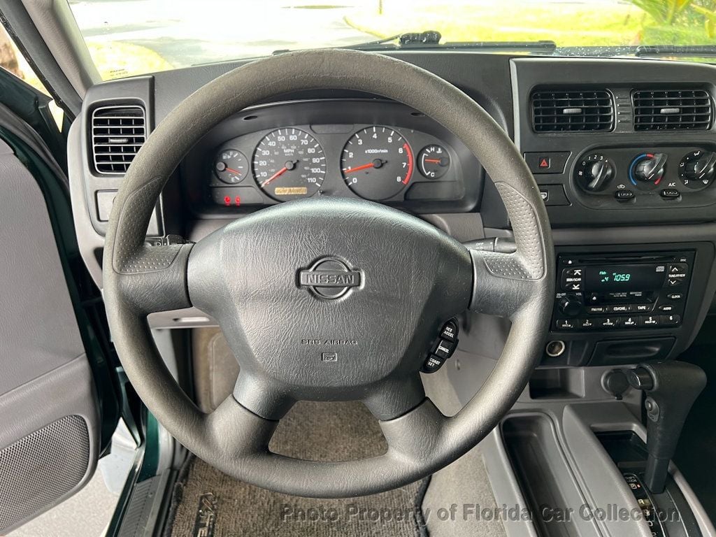 2001 Nissan Xterra SE photo 40