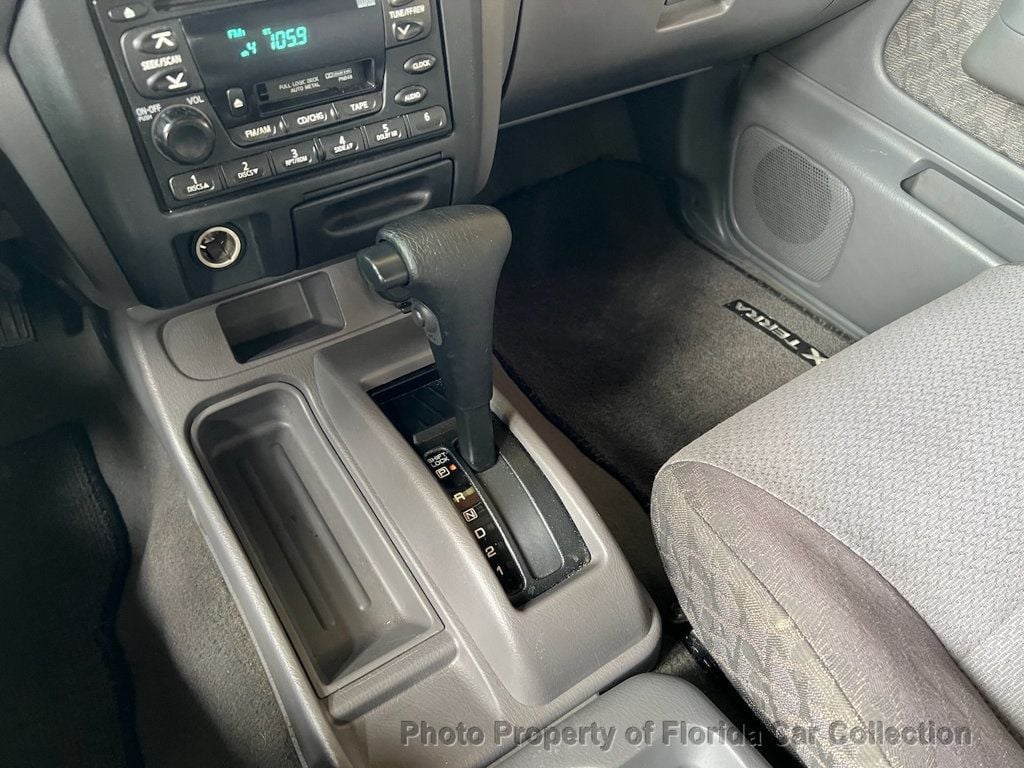 2001 Nissan Xterra SE photo 48