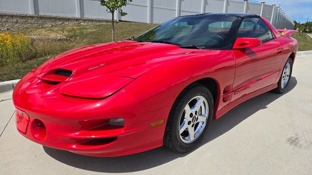 2001 Pontiac Firebird 2dr Coupe Trans Am - 22495240 - 24