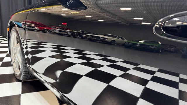 2001 Porsche 911 Carrera 2dr Cabriolet - 22880350 - 34